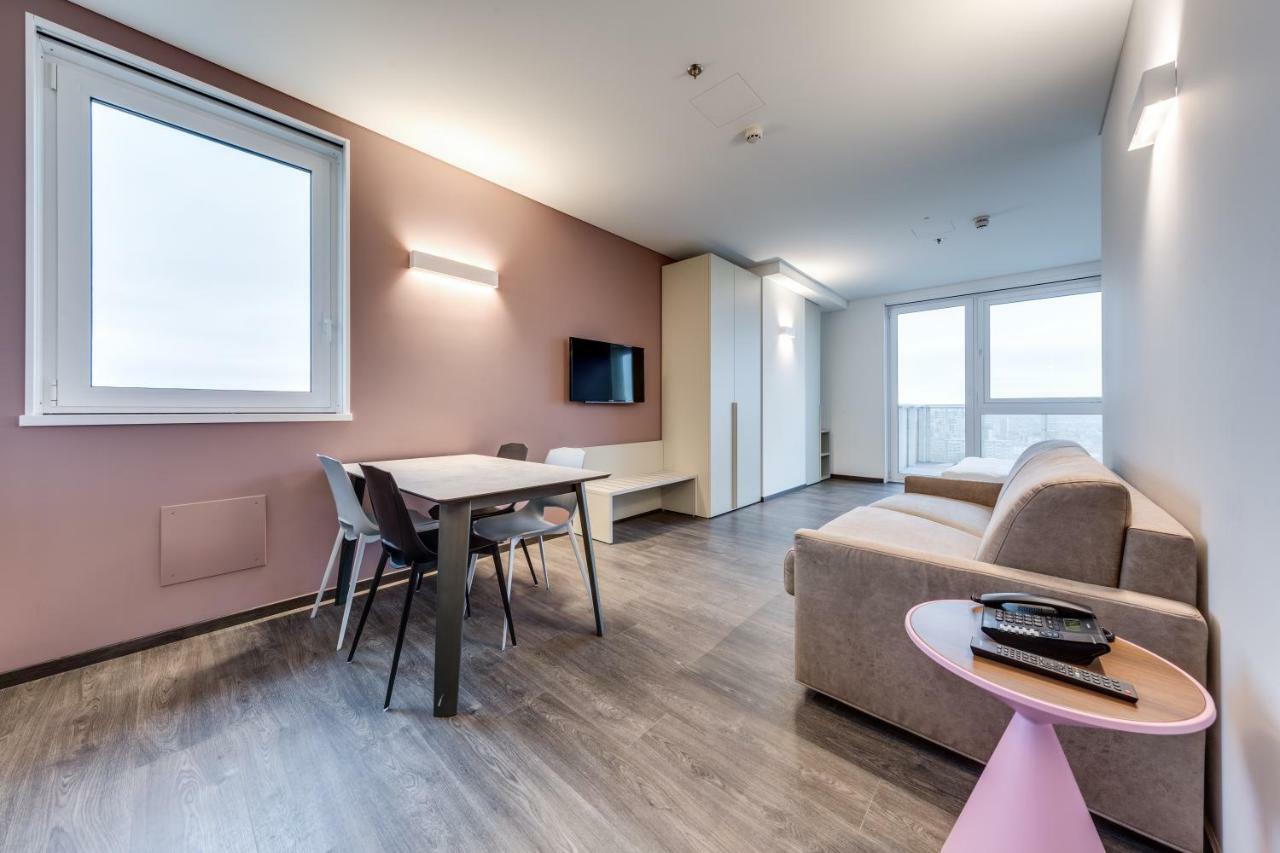 Sky Tower Suite Mestre Exterior photo